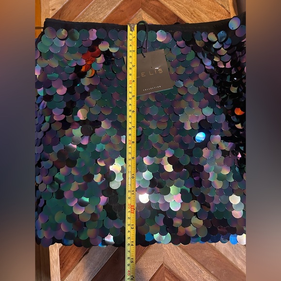 Le Lis Sequin Bubble Mini Skirt Green Blue Cocktail - Picture 5 of 6